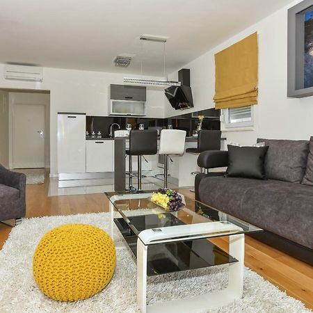Apartment Daninovica I Makarska Zewnętrze zdjęcie